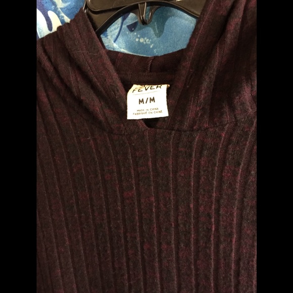 Cabin Fever Hooded Sweater Sz M - Picture 8 of 8